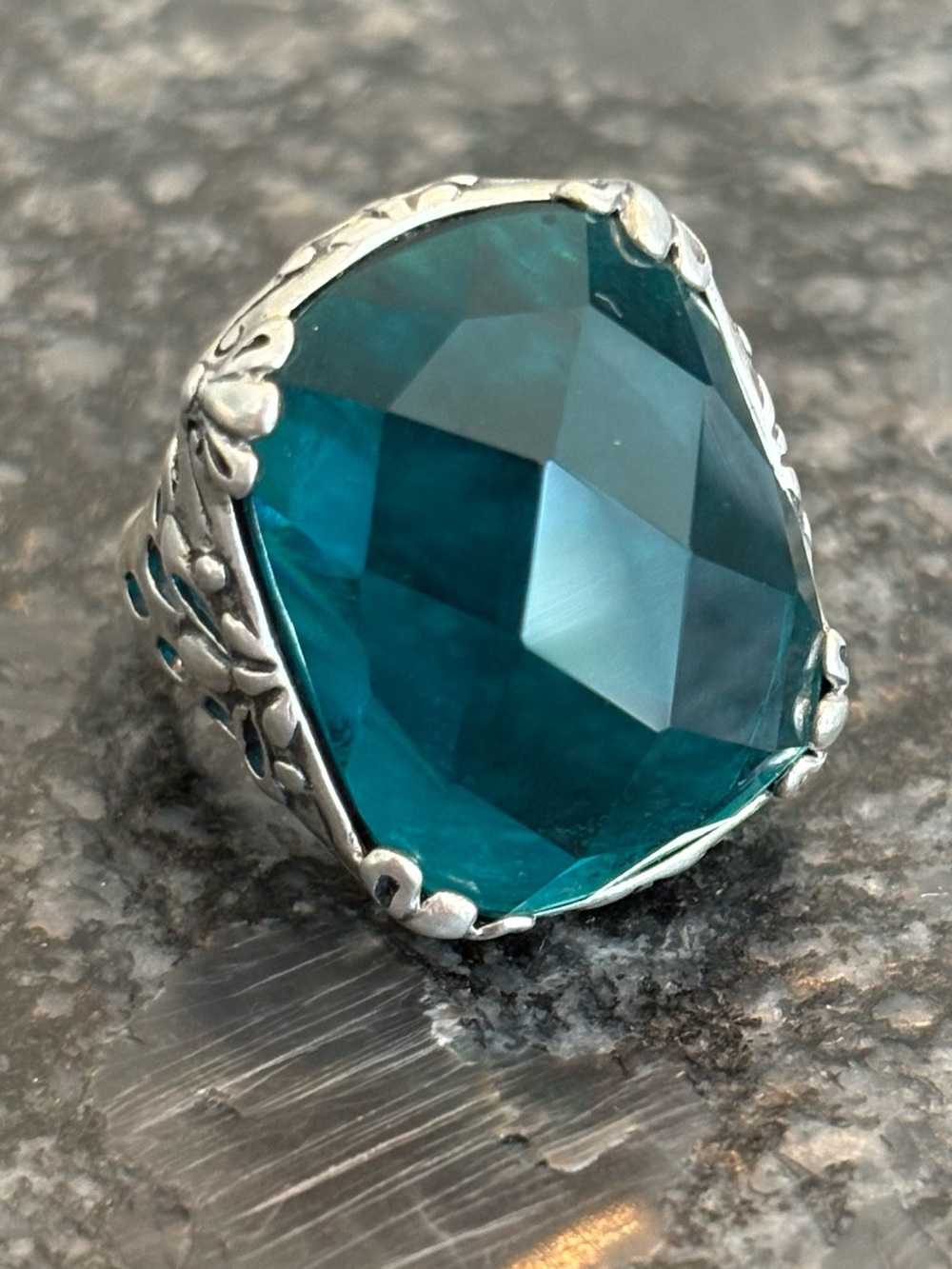 Silpada 925 Sterling Silver Caspian Sea Aqua Green Statement Ring size 7